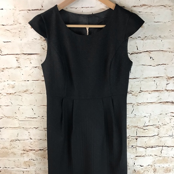 yargici Dresses & Skirts - Yargici Sheath Dress yargici Dresses & Skirts - Yargici Sheath Dress